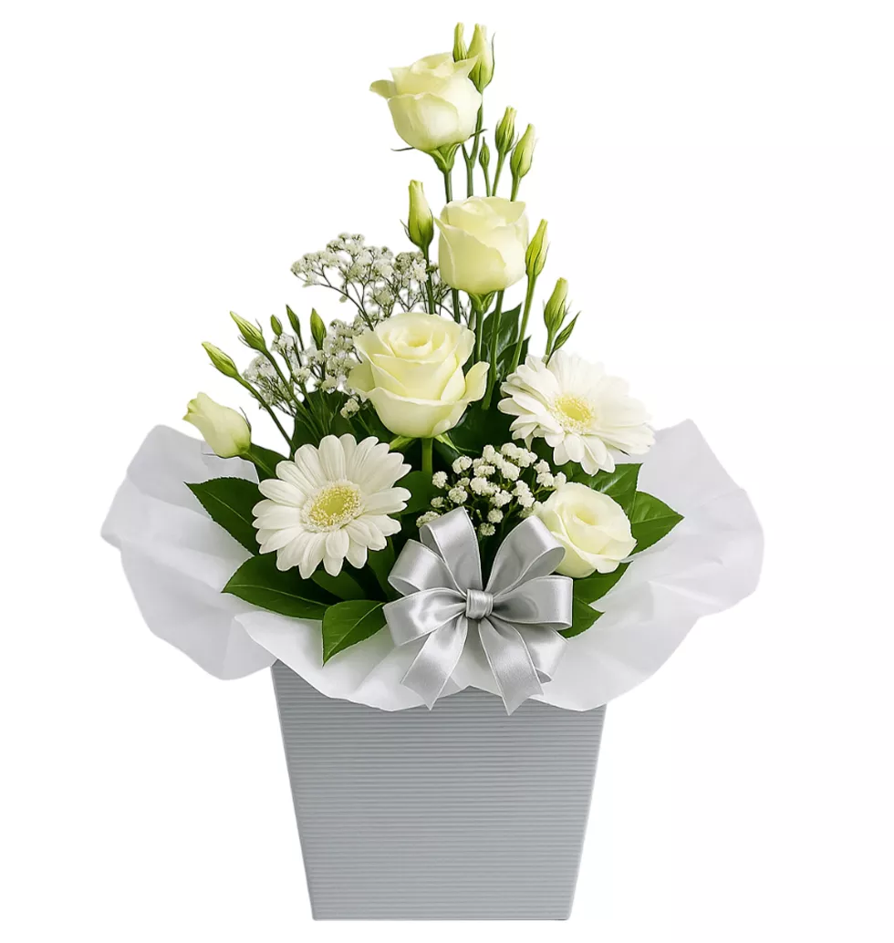 Graceful Bouquet of White Blooms